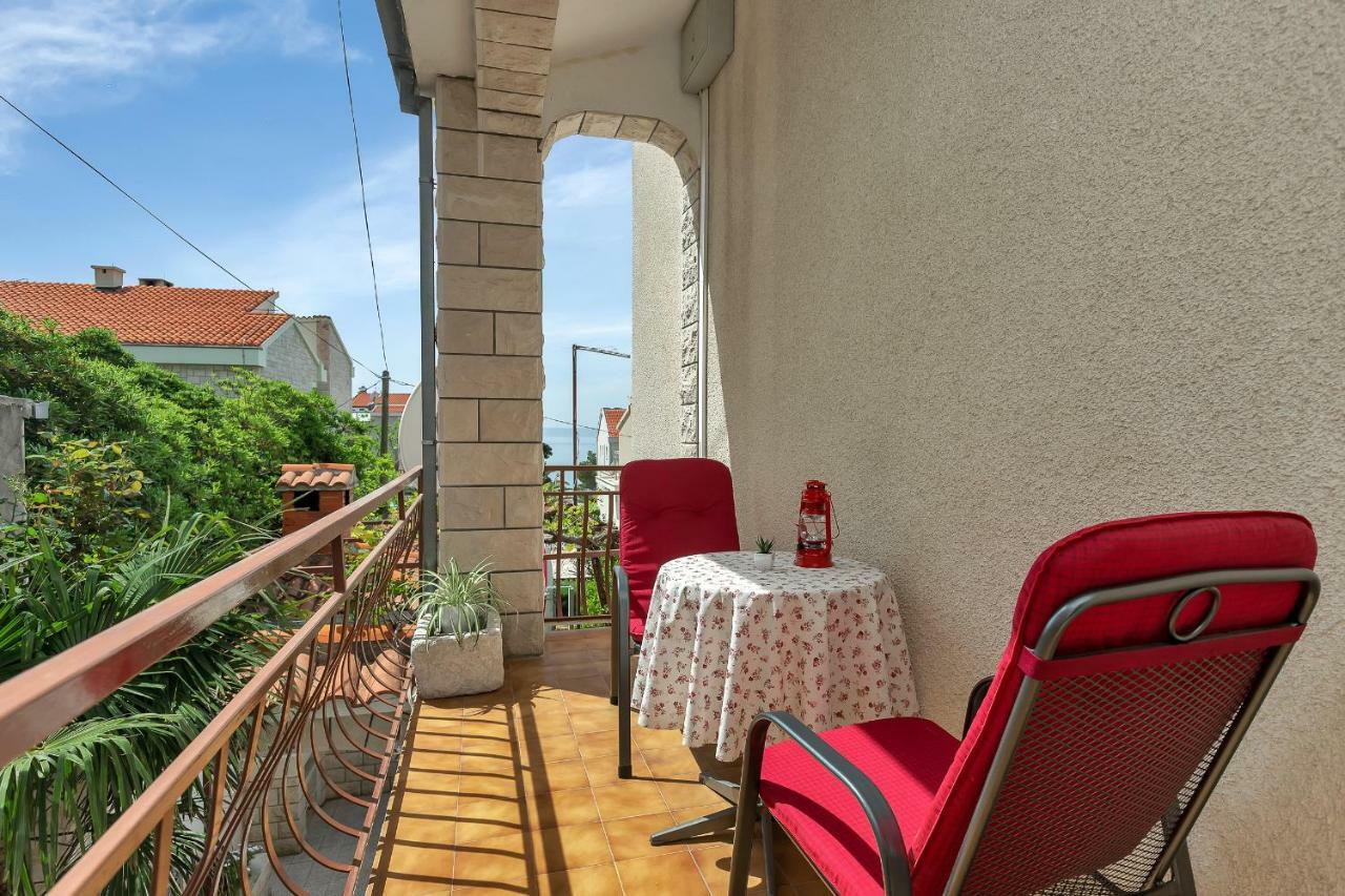 Appartement Mirjana & Ivo à Makarska Extérieur photo